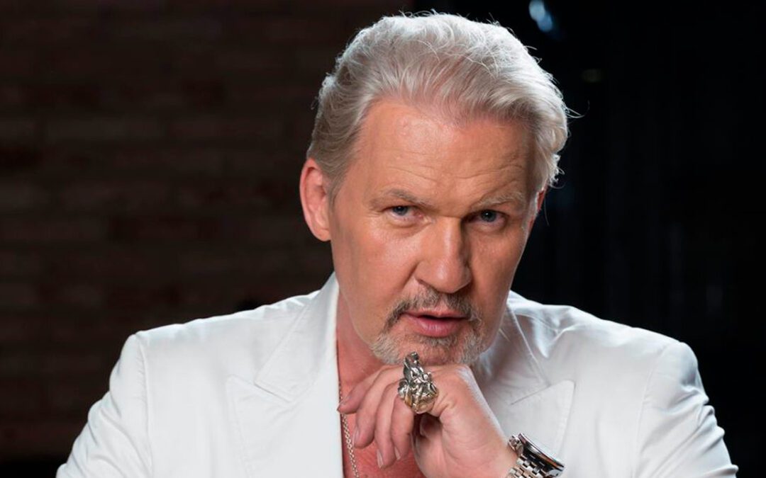 JOHNNY LOGAN